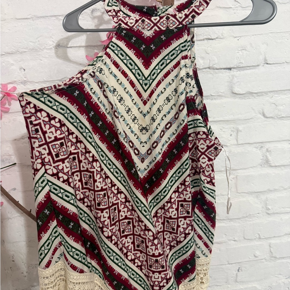Sleeveless Embroidered Chevron Tank - Red, Green, Cream